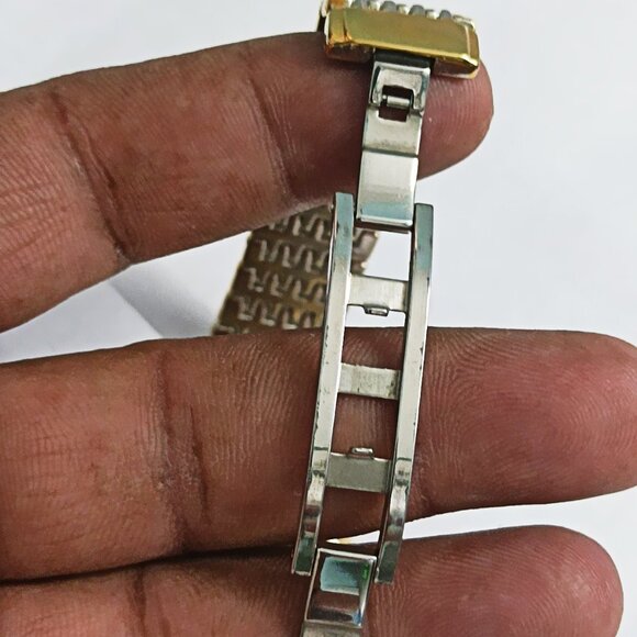 Used LONGINES Swiss Made 36mm Quartz Unisex Wristwatch - Picture 8 of 8